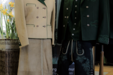 Foto von Trachten- und Maßschneiderei Haselnus in Altaussee Foto von Trachten- und Maßschneiderei Haselnus in Altaussee