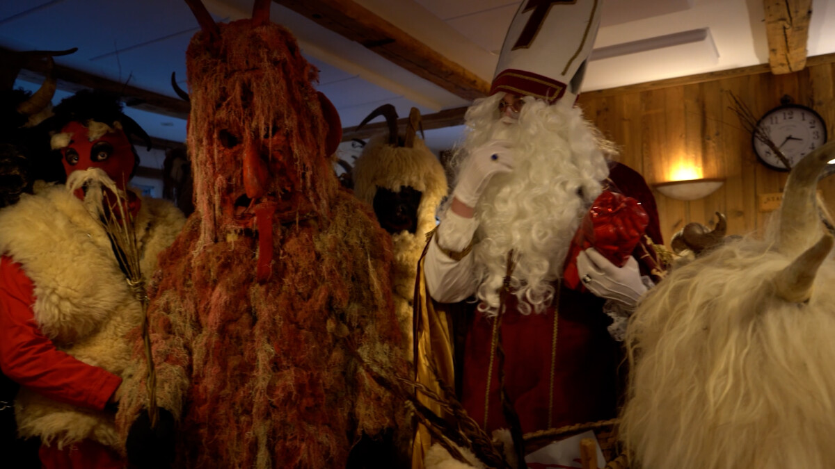 Krampusbrauchtum  der Altausseer Fischerndorf Pass