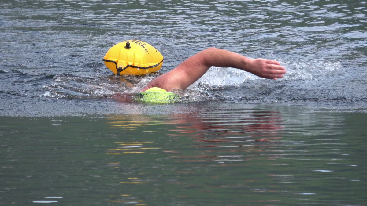 Extremschwimmer Josef Köberl